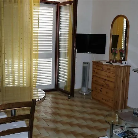 Apartmani Nata Maslinica Exterior photo