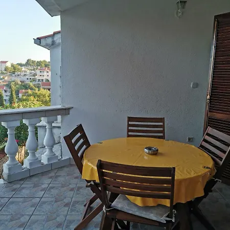 Apartmani Nata Maslinica Exterior photo