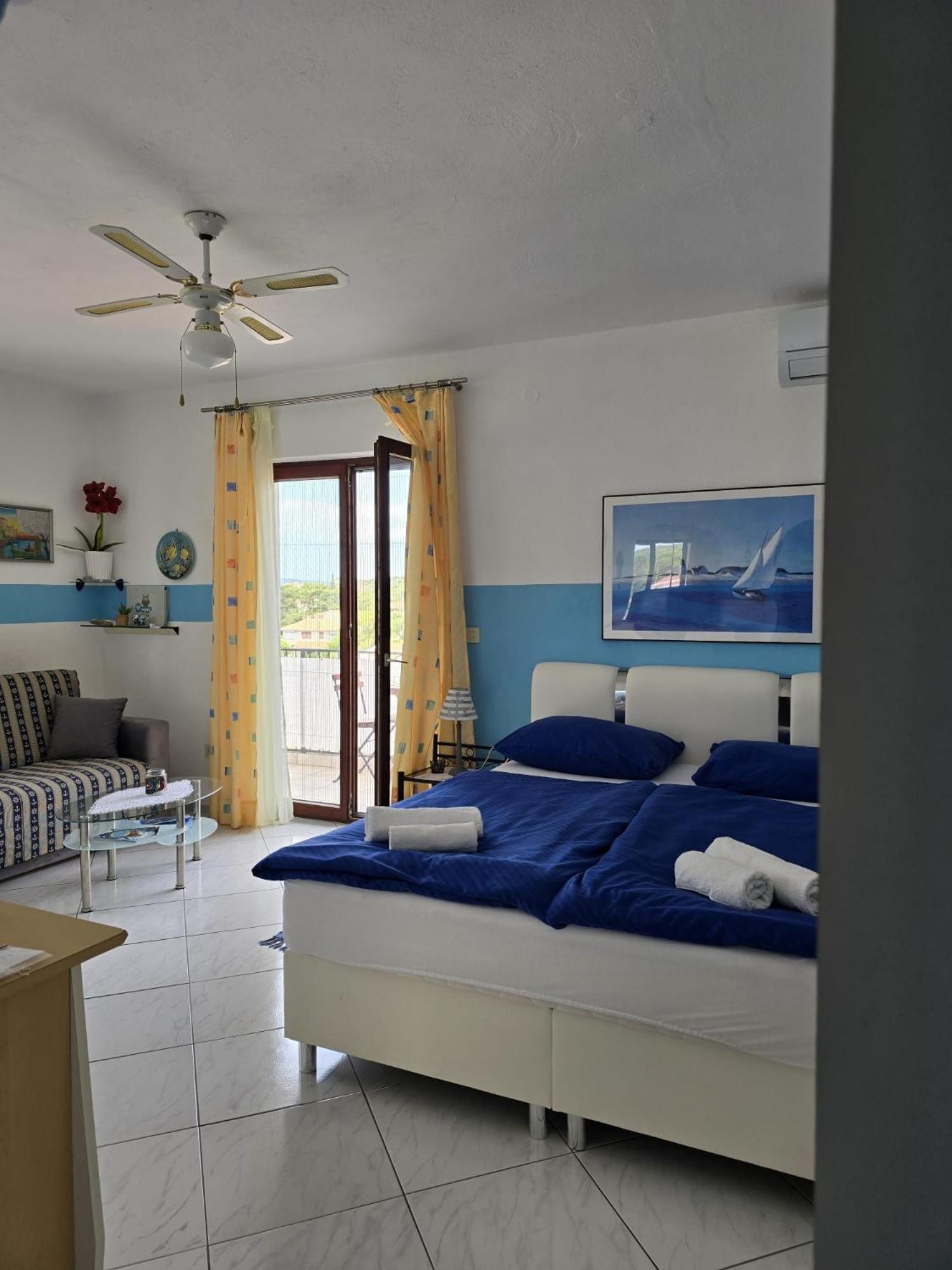 Apartment Apartmani Nata Maslinica