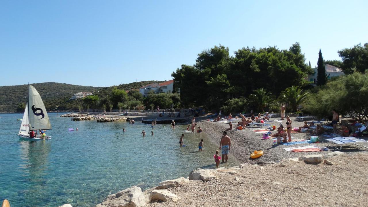 Apartmani Nata * Maslinica